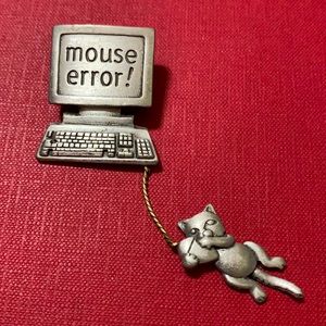 🖤Old computer💕mouse/cat brooch by ©️JJ